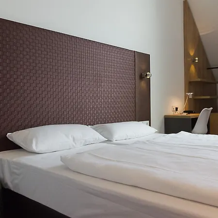 Отель Arthotel Ana Symphonie