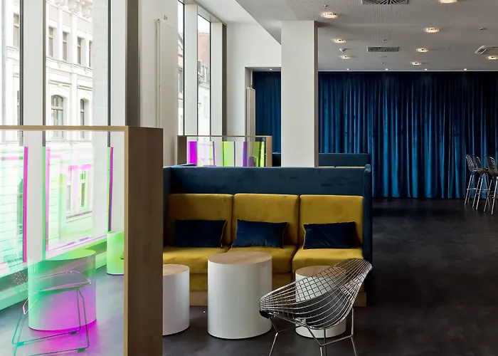 Hotel Elaya Center